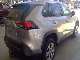 2020 TOYOTA RAV4, SILVER, 2.5, AT, FWD,   Z25127